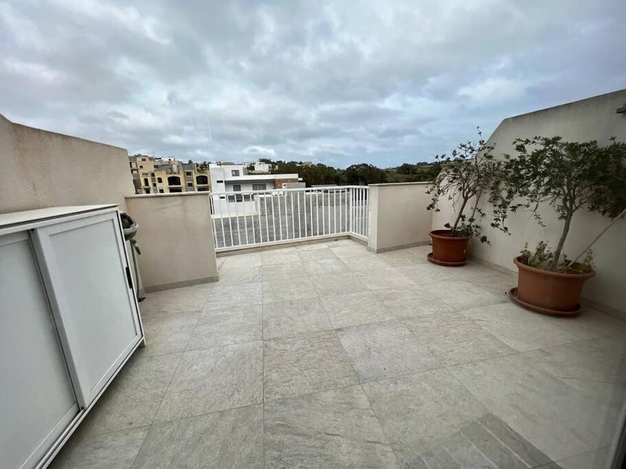 Marsaxlokk Seaview 2 Bedroom Penthouse מראה חיצוני תמונה